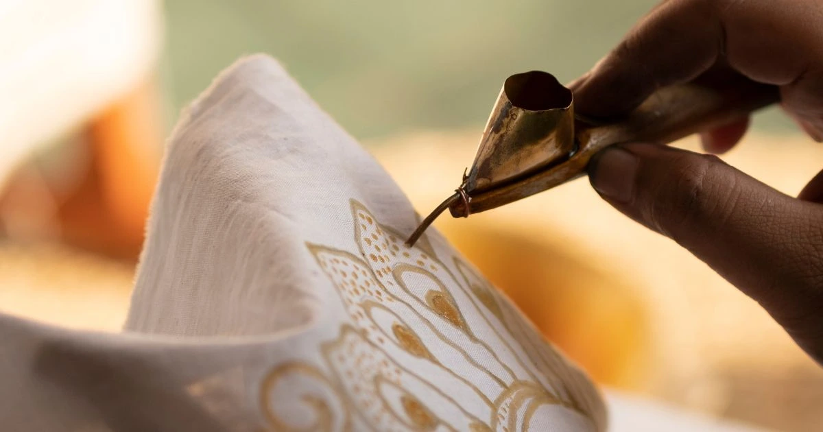 Tema Hari Batik Nasional 2025