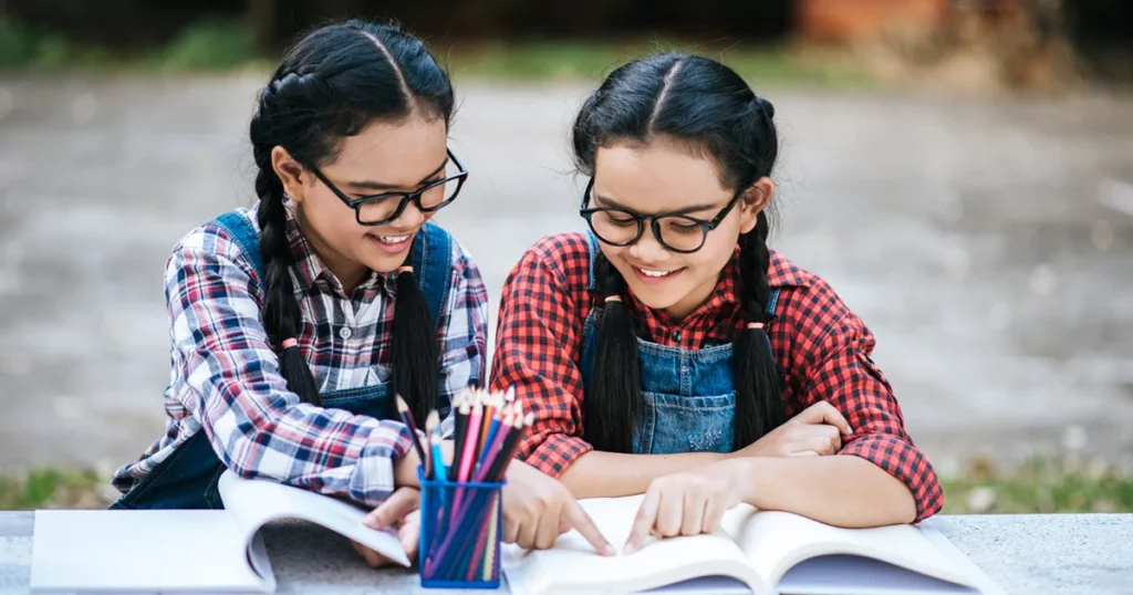 Contoh Teks Eksplanasi Singkat Beserta Strukturnya