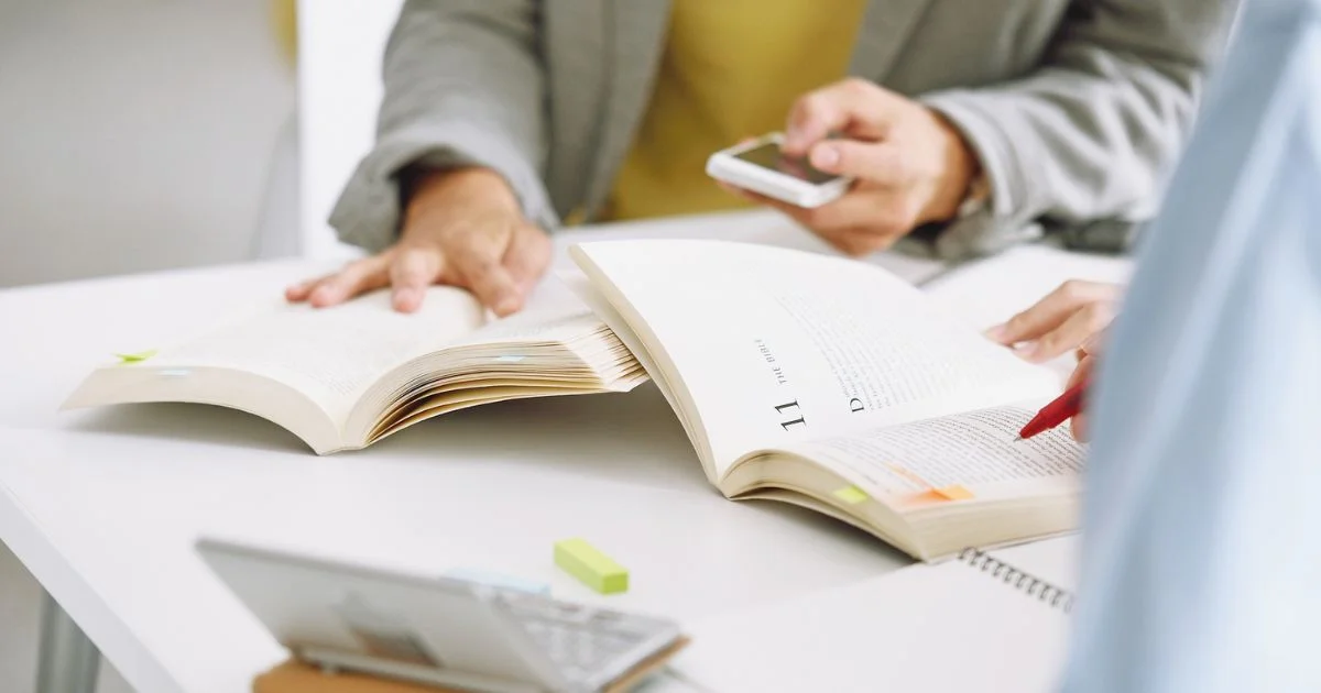 16 Contoh Teks Naratif Singkat dalam Bahasa Indonesia