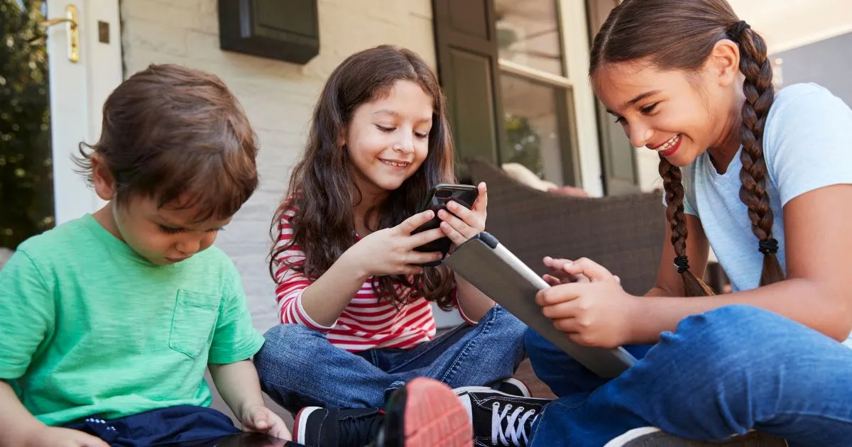 Cara Mengatasi Anak Kecanduan Gadget