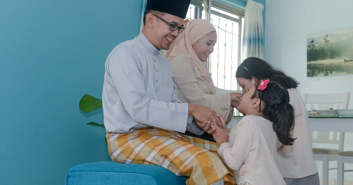 Adab Silaturahmi Saat Lebaran