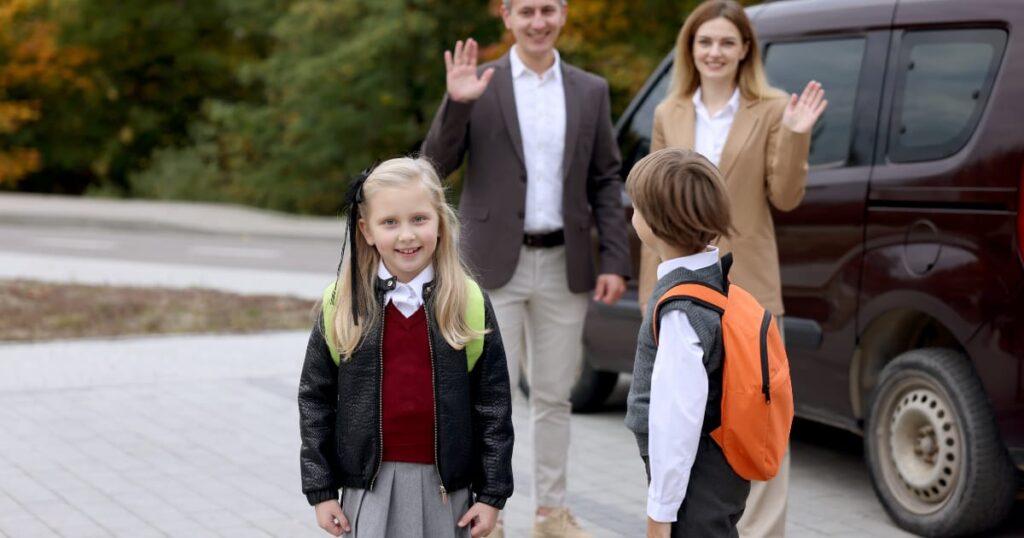 Cari Tahu! Peran Orang Tua di 100 Hari Pertama Anak Sekolah