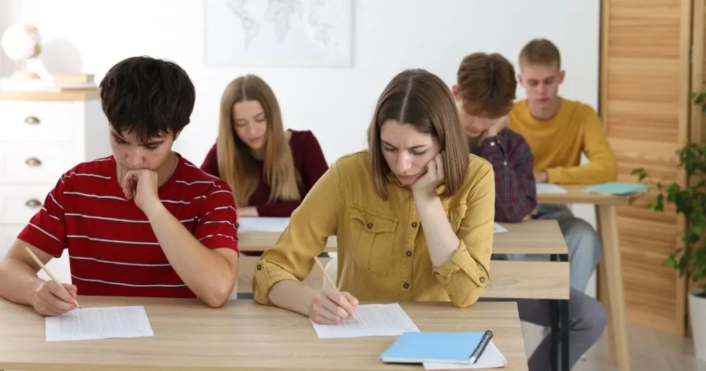 Soal UAS Bahasa Inggris Kelas 1 Semester 2
